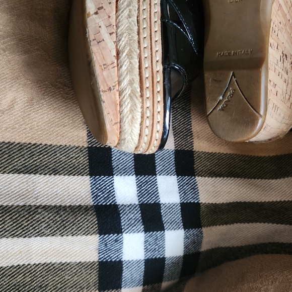 PRADA CORK WEDGE PATENT LEATHER SANDAL STRAPPY  39 1/2 - Picture 9 of 11